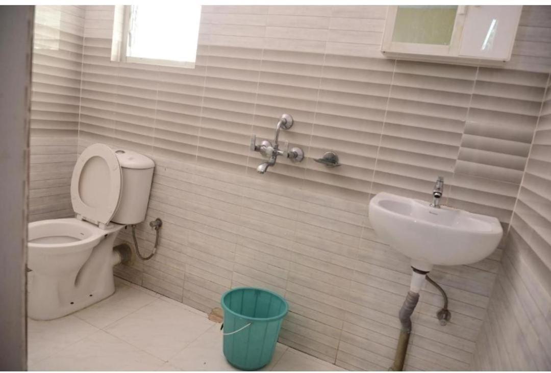 Quarto Inn Guwahati Exterior foto